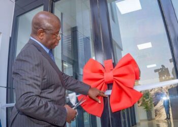 تدشين المقر الرئيسي الجديد لشركة WAICA لإعادة التأمين في فريتاون: خطوة استراتيجية نحو تعزيز الريادة الإقليمية