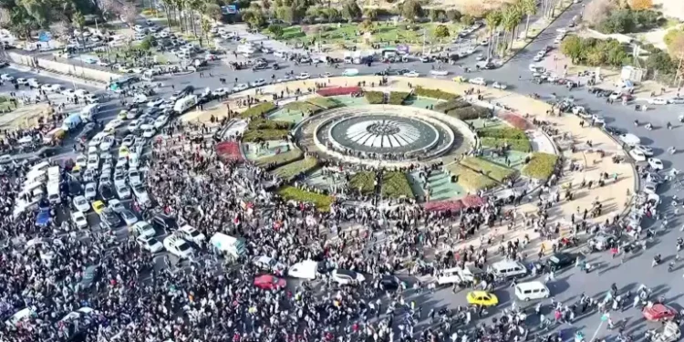 سوريا تحرّر تسعيرعقود التأمين الصحي والمركباتوهيئة الإشراف تراقبوتتحقّق من عدالتها وملائتها الفنية...