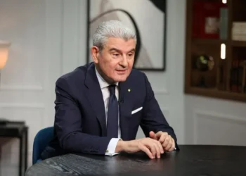 جو عيسى الخوري في حديث صحافي:الفيدرالية تنظّم التعايشبين مكوّنات لبنان الأربعة:المسيحية و السنية و الشيعة و الدروز...