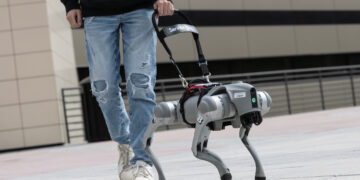 كلاب إرشاد روبوتية للمكفوفين اعتماداً على الذكاء الإصطناعي اللغوي…