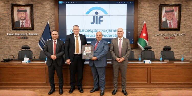 اتحاد شركات التأمين الأردنية يستضيف وفد من فسطين للاطلاععلى التجربة الأردنية في مجال التأمينوإدارة المكتب الموحد والية اصدار تقارير الحوادث المرورية