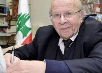 قطاعا التعليم والتأمينفي حداد على نقيبٍ "آدمي شريف ثائر"أنطوان السبعلاني حرّك العدالةبقصيدته "المعلّم الأجير"وربِح القضية بعد 17 عاماً