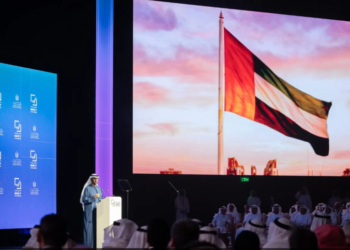 مستفيدة من تجربة إغلاق مضيق هرمز..الإمارات تعزّز صناعاتها المحليةوتُخصّص لها 49 مليار دولار...