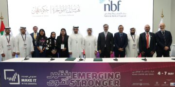 بنك الفجيرة الوطني وهيئة المناطق الحرة بعجمان يوقعان مذكرة تفاهم لدعم نمو الأعمال