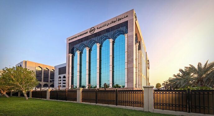 صندوق أبوظبي للتنميةيسلط الضوء على مشاريع تنموية تُسهمفي تحسين حياة أكثر من 1.3 مليون أسرة حول العالم