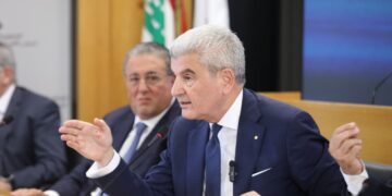 لقاء حواري مع وزير الصناعة عن “تحديات الحاضر وفرص المستقبل” عيسى الخوري : نحن صناعيون قبل أن نكون تجاراً و يمكن أن نكون الإثنين معا…