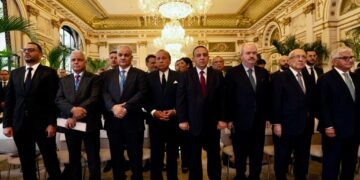 في افتتاح القمة المصرفية والاقتصادية العربية – الأوروبية في باريس ياسين جابر: يبقى لبنان جسرا طبيعيا بين العالم العربي و اوروبا…
