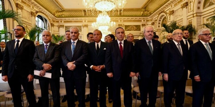 في افتتاح القمة المصرفيةوالاقتصادية العربية - الأوروبية في باريسياسين جابر:يبقى لبنان جسرا طبيعيابين العالم العربي و اوروبا...