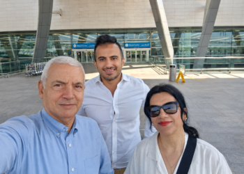 د.غالب خلايلي يقارنبين رحلتَيْن:من دبي الى الشامبفارق زمني سنة:موظفو الامن العامكانوا في غاية المهنية و الإحتراف...