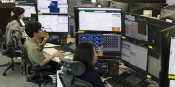 صندوق النقد: نمو الشرق الأوسط يهبط بحدة إلى 0.7% بسبب «هرمز»… والسعودية الأكثر صموداً