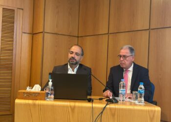 ندوة في "أكال"لتأسيس تعاون بين شركات تأمينو مؤسسات رعاية صحيةوصولا الى معالجةالأورام السرطانية و سواها...
