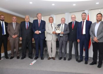 مصرف الإسكان يكرّمرئيس مجلس الإنماء والإعمارقباني: مؤسستكم وضعتالمصلحة العامة في مقدمة أولوياتها