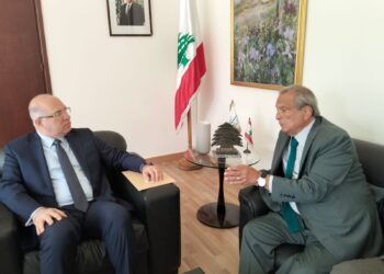 حبيب يعرض مع وزير العملشؤون مصرف الإسكان