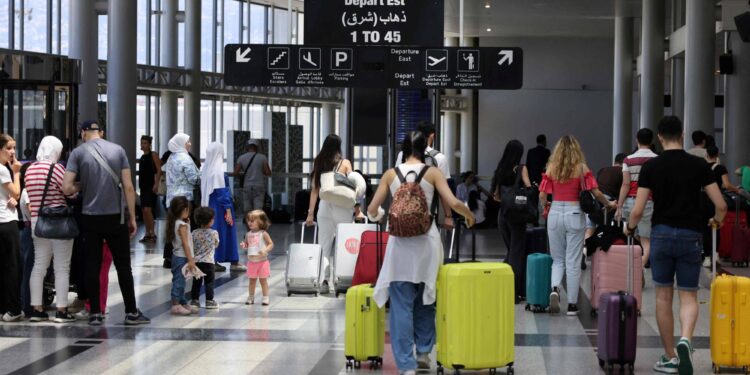 مؤشر "بلوم انفست" في تموزارتفع مع ارتفاع الحرارةوبلغ أعلى مستوى له: 50،7في خمسة أشهر...