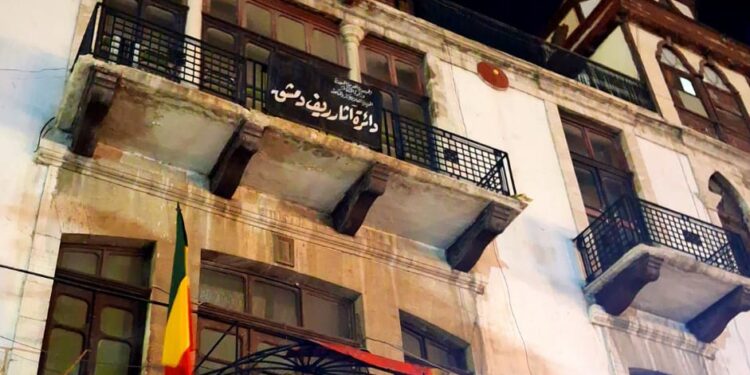 رحلة إلى دمشق ٨بين الأدب والتاريخ