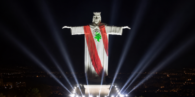 عيد التجليّ عند المسيحيينعلامة رجاء لمواجهة المحن و الضيقات..د. الياس ميشال الشويري:نور جبل طابوردعوة لكشف الحقيقةو مواجهة الفساد و إقامة العدالة...