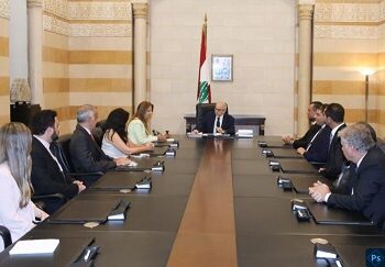 وفد من مصنّعي الأدويةيطلب المساعدة لدعم الدواء:لبنان لا يُصنّع الفيتامينات فقطبل أدوية من كل صنف ونوعتتواجد حالياً في منطقة الـ MENA