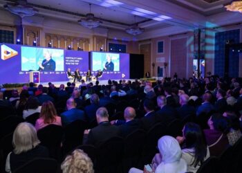 دبي تستضيفالقمة العالمية لمستقبلالضيافة 29 سبتمبر