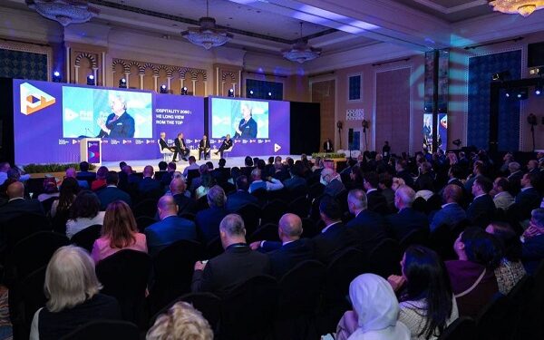 دبي تستضيفالقمة العالمية لمستقبلالضيافة 29 سبتمبر