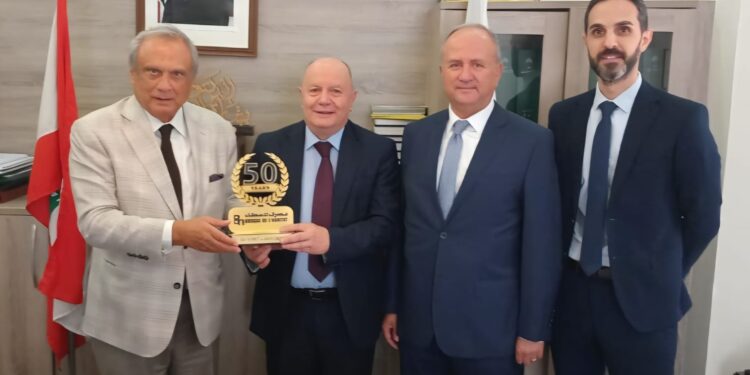 حبيب يزور الأسمر مهنئاً:للتعاون بين مصرف الإسكانوصندوق الضمان