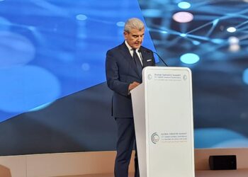 عيسى الخورييفتتح الجناح اللبناني في «سيال»:طموح لتوسيع حضورالصناعات اللبنانية عالمياً...