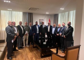 تجمّع صناعيي الضاحية الجنوبيةعند الوزير عيسى الخوريولا توضيحات عن أوضاع المصانع...